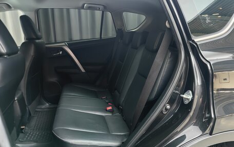 Toyota RAV4, 2015 год, 1 620 000 рублей, 7 фотография