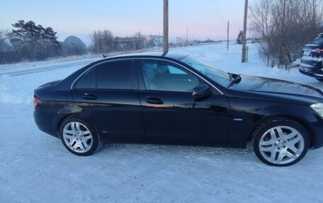 Mercedes-Benz C-Класс, 2010 год, 1 200 000 рублей, 7 фотография