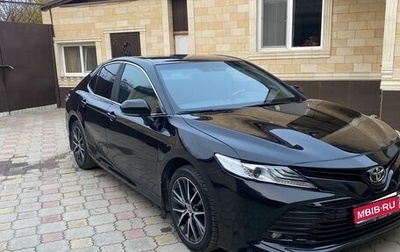 Toyota Camry, 2018 год, 2 000 000 рублей, 1 фотография