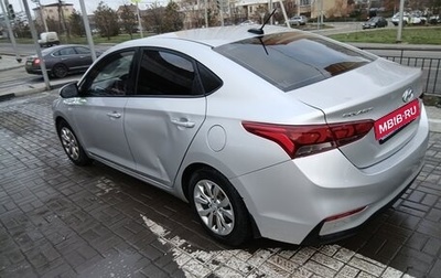 Hyundai Solaris II рестайлинг, 2018 год, 1 000 000 рублей, 1 фотография