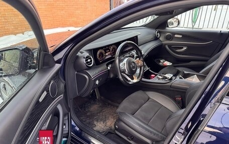 Mercedes-Benz E-Класс, 2020 год, 4 800 000 рублей, 5 фотография