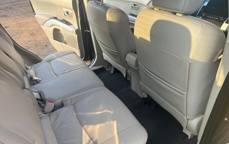 Mitsubishi Outlander III рестайлинг 3, 2008 год, 1 200 000 рублей, 9 фотография