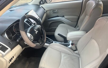 Mitsubishi Outlander III рестайлинг 3, 2008 год, 1 200 000 рублей, 14 фотография