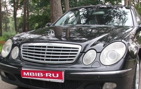 Mercedes-Benz E-Класс, 2004 год, 1 450 000 рублей, 7 фотография