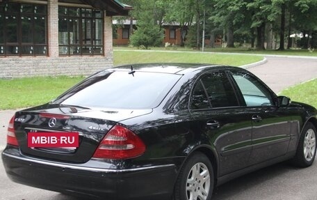 Mercedes-Benz E-Класс, 2004 год, 1 450 000 рублей, 6 фотография