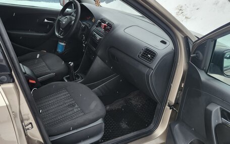 Volkswagen Polo VI (EU Market), 2017 год, 850 000 рублей, 5 фотография