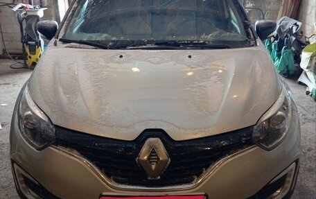 Renault Kaptur I рестайлинг, 2016 год, 1 350 000 рублей, 1 фотография