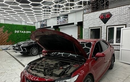 Toyota Camry, 2021 год, 3 300 000 рублей, 7 фотография