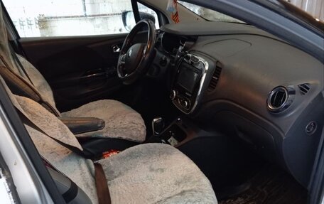 Renault Kaptur I рестайлинг, 2016 год, 1 350 000 рублей, 6 фотография