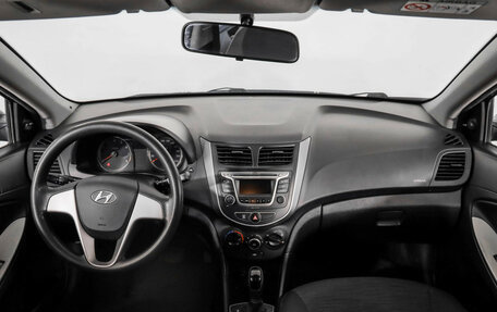 Hyundai Solaris II рестайлинг, 2016 год, 1 049 000 рублей, 10 фотография