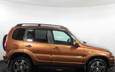 Chevrolet Niva I рестайлинг, 2017 год, 695 000 рублей, 3 фотография