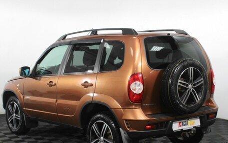 Chevrolet Niva I рестайлинг, 2017 год, 695 000 рублей, 5 фотография