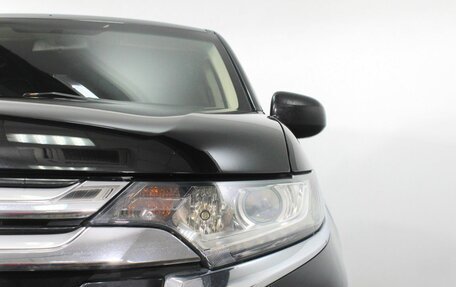 Mitsubishi Outlander III рестайлинг 3, 2016 год, 1 456 000 рублей, 17 фотография