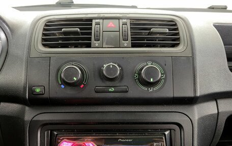 Skoda Fabia II, 2008 год, 411 000 рублей, 9 фотография