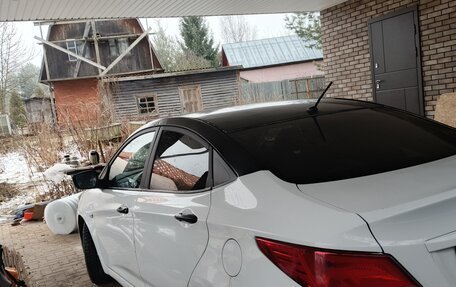 Hyundai Solaris II рестайлинг, 2015 год, 540 000 рублей, 5 фотография