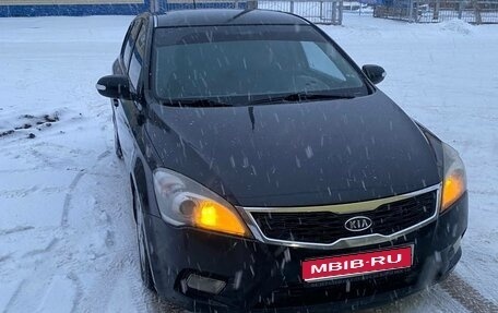 KIA cee'd I рестайлинг, 2010 год, 590 000 рублей, 1 фотография