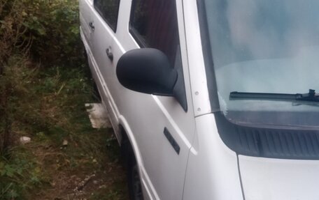 SsangYong Istana, 1995 год, 130 000 рублей, 5 фотография