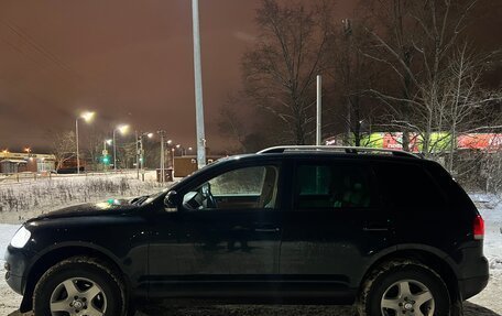 Volkswagen Touareg III, 2003 год, 900 000 рублей, 3 фотография