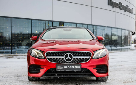 Mercedes-Benz E-Класс, 2017 год, 3 299 000 рублей, 4 фотография