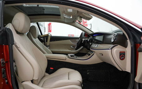 Mercedes-Benz E-Класс, 2017 год, 3 299 000 рублей, 32 фотография