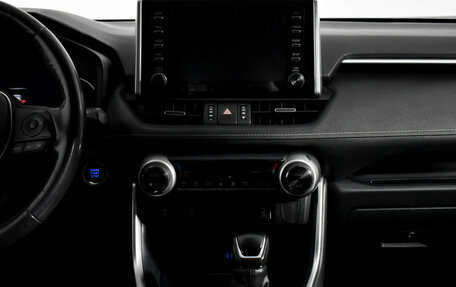 Toyota RAV4, 2019 год, 2 649 000 рублей, 15 фотография