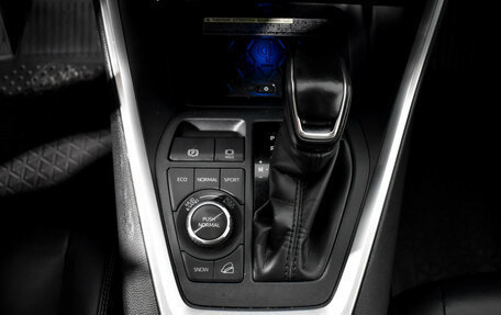 Toyota RAV4, 2019 год, 2 649 000 рублей, 11 фотография