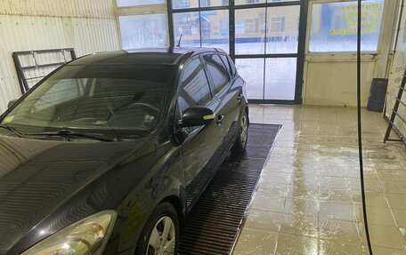 KIA cee'd I рестайлинг, 2010 год, 590 000 рублей, 2 фотография