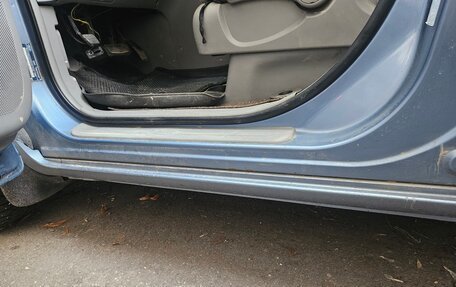 KIA Carnival III, 2007 год, 900 000 рублей, 18 фотография