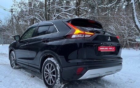 Mitsubishi Eclipse Cross, 2021 год, 2 390 000 рублей, 7 фотография