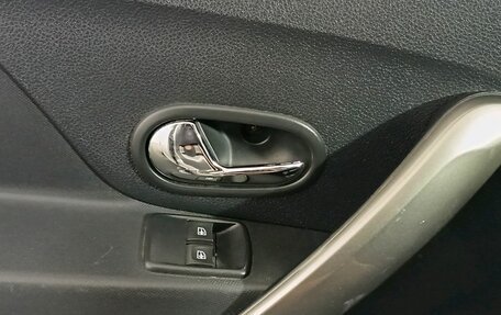 Renault Sandero II рестайлинг, 2015 год, 724 000 рублей, 15 фотография