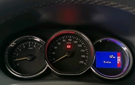 Renault Sandero II рестайлинг, 2015 год, 724 000 рублей, 11 фотография