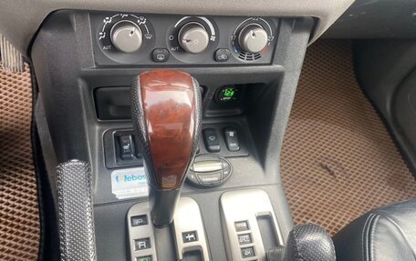 Mitsubishi Pajero III рестайлинг, 2004 год, 980 000 рублей, 7 фотография