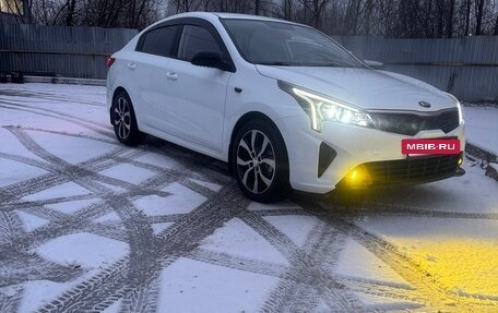 KIA Rio IV, 2020 год, 1 800 000 рублей, 8 фотография