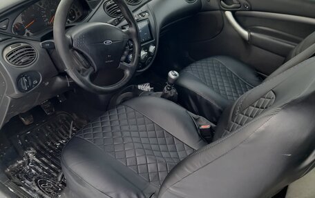 Ford Focus IV, 2000 год, 270 000 рублей, 8 фотография