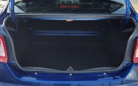 Renault Logan II, 2017 год, 775 000 рублей, 5 фотография