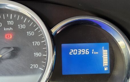 Renault Logan II, 2017 год, 775 000 рублей, 10 фотография