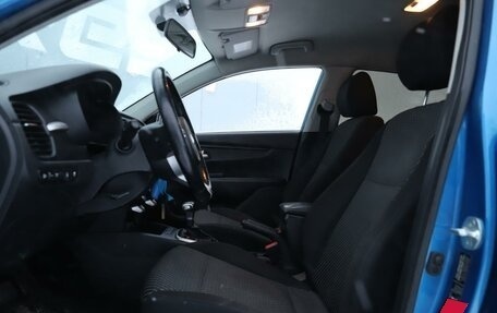 KIA Rio IV, 2018 год, 1 299 000 рублей, 10 фотография