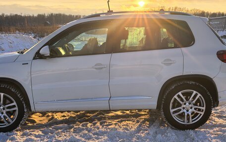 Volkswagen Tiguan I, 2016 год, 1 550 000 рублей, 3 фотография