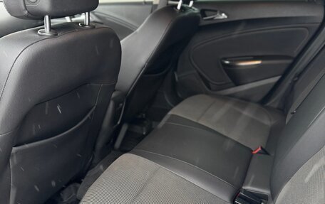 Opel Astra J, 2011 год, 540 000 рублей, 13 фотография