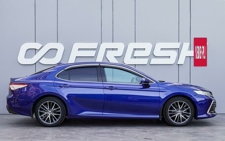 Toyota Camry, 2021 год, 3 120 000 рублей, 5 фотография