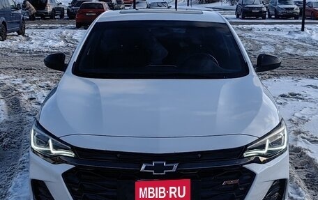 Chevrolet Monza, 2020 год, 1 850 000 рублей, 3 фотография