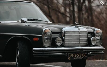 Mercedes-Benz W114, 1972 год, 2 890 000 рублей, 2 фотография