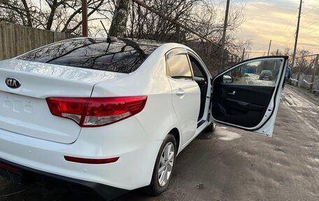 KIA Rio III рестайлинг, 2017 год, 850 000 рублей, 14 фотография