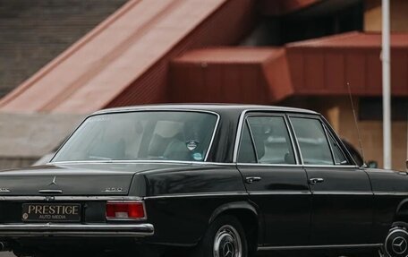 Mercedes-Benz W114, 1972 год, 2 890 000 рублей, 8 фотография