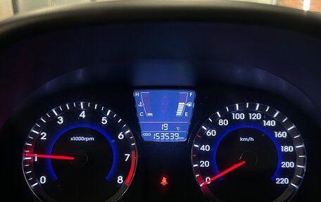 Hyundai Solaris II рестайлинг, 2013 год, 649 000 рублей, 19 фотография