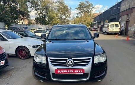 Volkswagen Touareg III, 2008 год, 1 300 000 рублей, 2 фотография