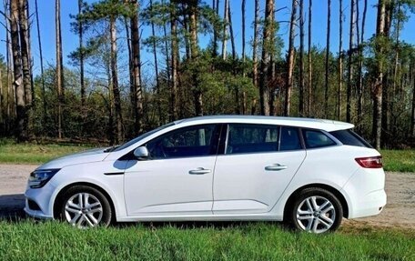 Renault Megane IV, 2019 год, 1 350 000 рублей, 4 фотография