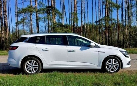 Renault Megane IV, 2019 год, 1 350 000 рублей, 3 фотография