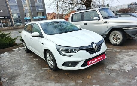 Renault Megane IV, 2019 год, 1 350 000 рублей, 2 фотография