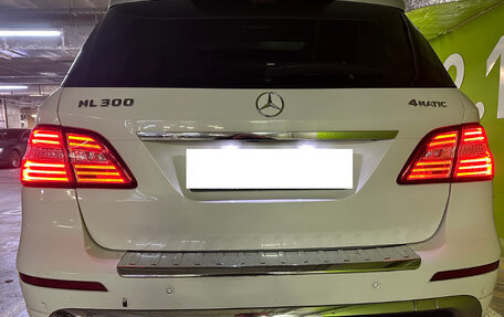 Mercedes-Benz M-Класс, 2015 год, 3 700 000 рублей, 22 фотография